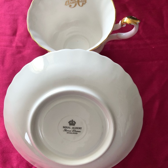 Royal Albert Bone China England 50th Anniversary - Picture 3 of 3